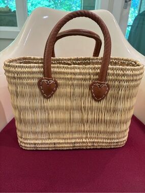 Straw Tote With Short Leather Handles. Very Nice Quality. NWOT.